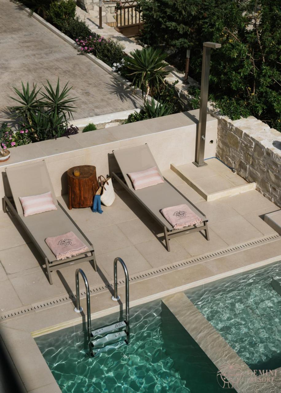 Gemini Resort With Private Pool And Sea View كالاماكي المظهر الخارجي الصورة